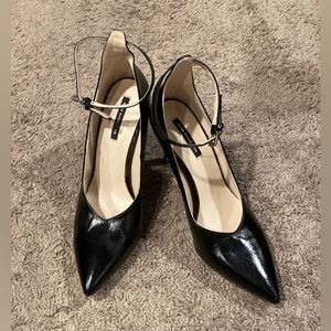 NWOT Zara Leather Womens Pumps Stillettos with Straps Size 8
